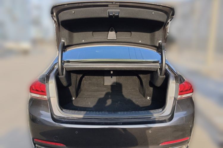 Used Hyundai Genesis 2015 3.0GDi Four-Wheel Drive Luxury Edition Trunk