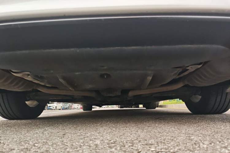 Used Hyundai Genesis 2015 3.0 GDi Four-Wheel Drive Elite Edition Chassis Rear