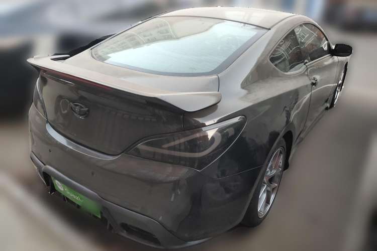 Used Hyundai Genesis Coupe 2009 2.0T Automatic Luxury Edition Rear Right 45 Deg