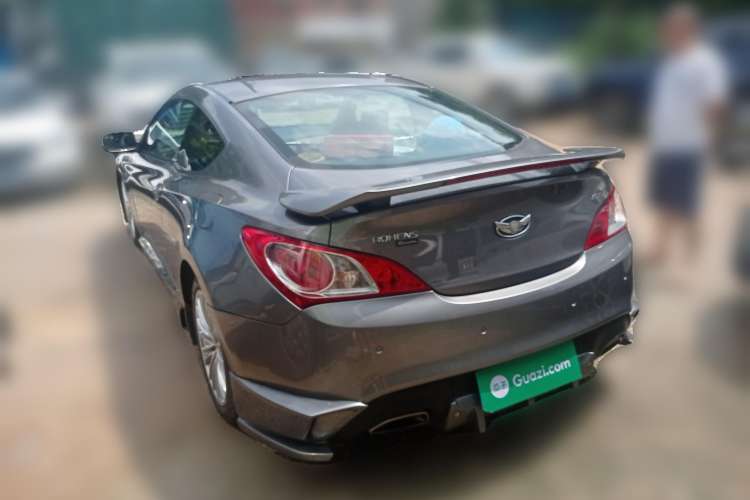 Used Hyundai Genesis Coupe 2009 2.0T Automatic Deluxe Edition Rear Left 45 Deg