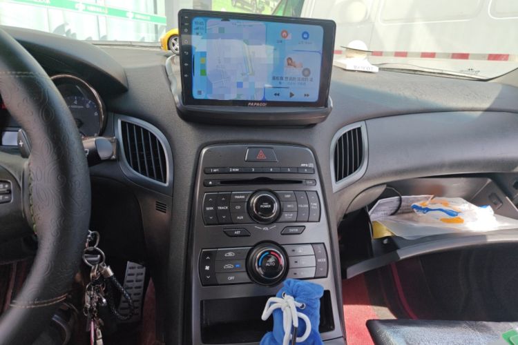 Used Hyundai Genesis Coupe 2009 2.0T Automatic Deluxe Edition Audio And AC Panel