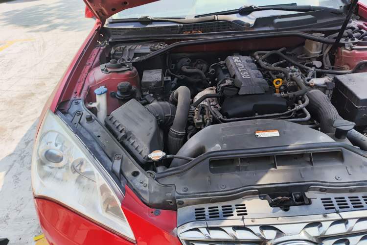 Used Hyundai Genesis Coupe 2009 2.0T Automatic Deluxe Edition Engine Bay Right