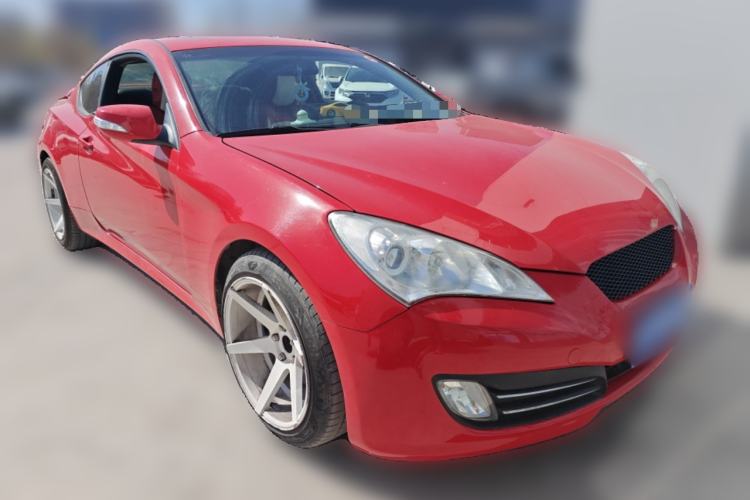 Used Hyundai Genesis Coupe 2009 2.0T Automatic Deluxe Edition Front Right 45 Deg