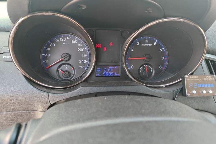 Used Hyundai Genesis Coupe 2009 2.0T Automatic Deluxe Edition Odometer Close Up