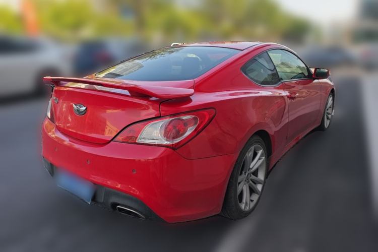 Used Hyundai Genesis Coupe 2009 2.0T Automatic Luxury Edition Rear Right 45 Deg