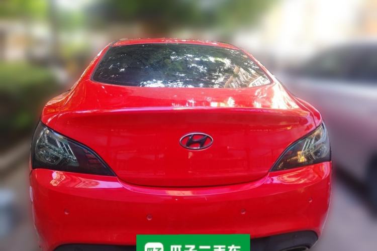 Used Hyundai Genesis Coupe 2009 2.0T Automatic Luxury Edition Rear