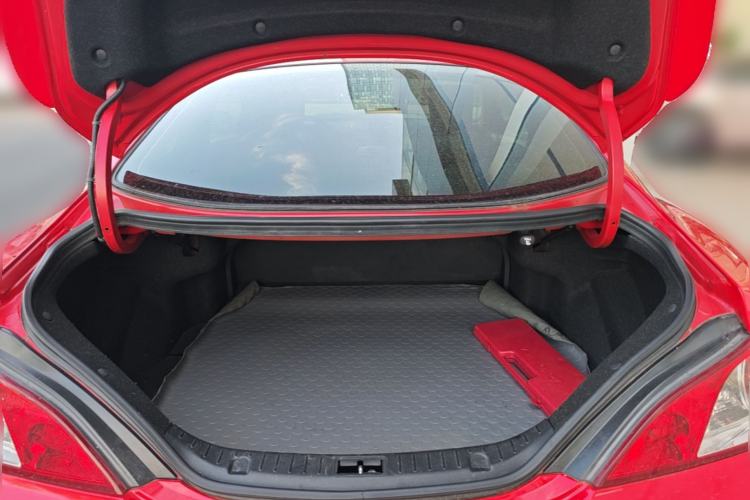 Used Hyundai Genesis Coupe 2009 2.0T Automatic Luxury Edition Trunk
