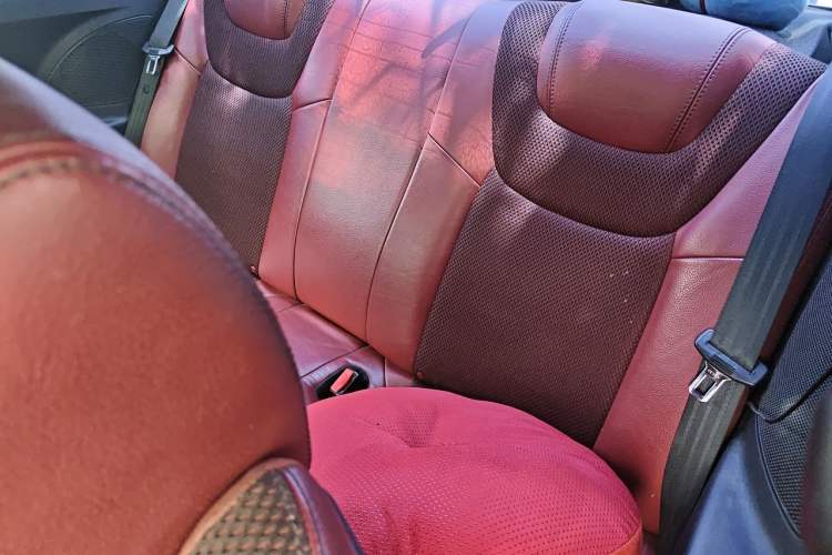 Used Hyundai Genesis Coupe 2009 2.0T Automatic Deluxe Edition Left Rear Seat