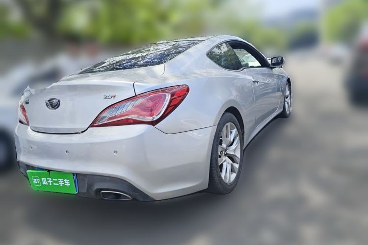 Used Hyundai Genesis Coupe 2009 2.0T Automatic Deluxe Edition Rear Right 45 Deg