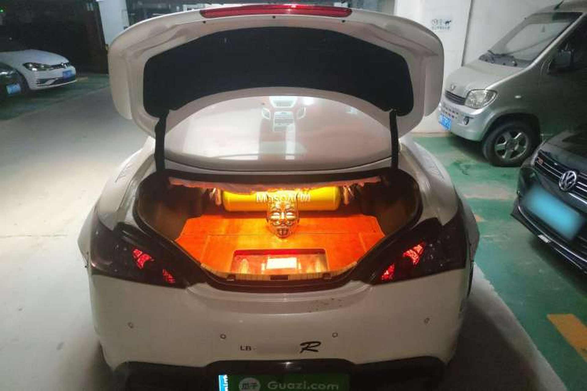 Used Hyundai Genesis Coupe 2009 2.0T Automatic Luxury Edition Trunk