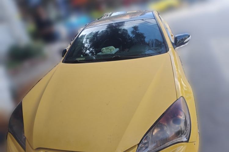 Used Hyundai Genesis Coupe 2009 2.0T Automatic Deluxe Edition Front