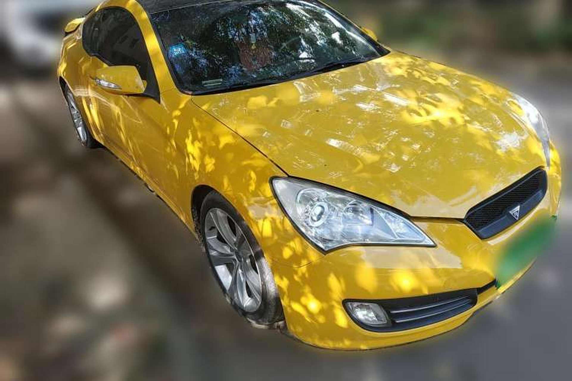 Used Hyundai Genesis Coupe 2009 2.0T Automatic Deluxe Edition Front Right 45 Deg