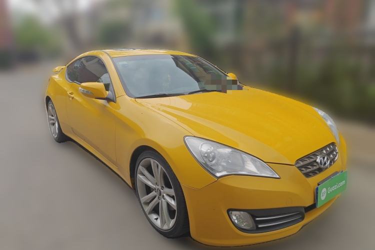 Used Hyundai Genesis Coupe 2009 2.0T Automatic Luxury Edition Front Right 45 Deg