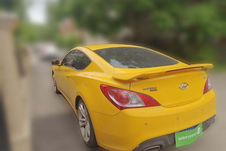 Used Hyundai Genesis Coupe 2009 2.0T Automatic Luxury Edition Rear Left 45 Deg