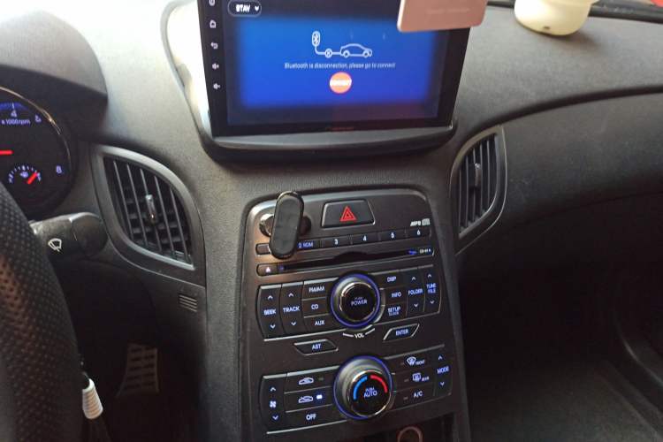 Used Hyundai Genesis Coupe 2010 2.0T Automatic Luxury Edition (Imported) Audio And AC Panel