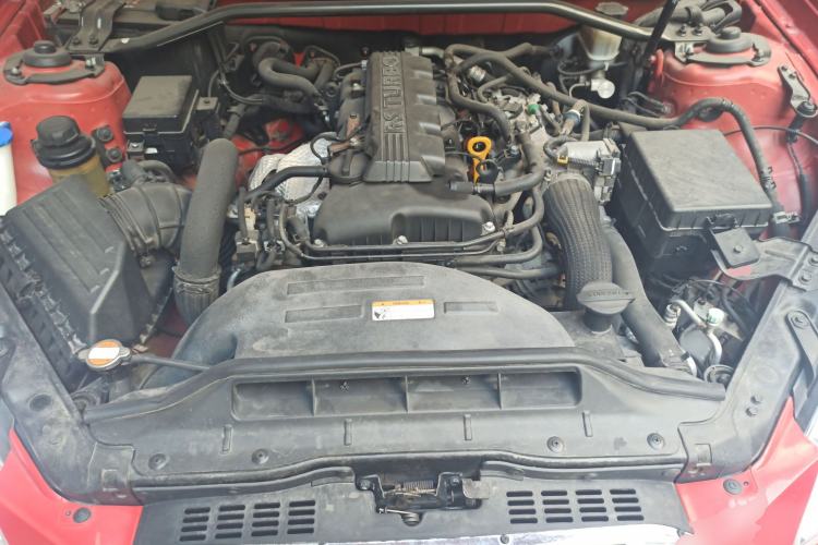 Used Hyundai Genesis Coupe 2010 2.0T Automatic Luxury Edition (Imported) Engine Bay