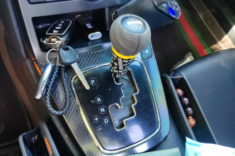 Used Hyundai Genesis Coupe  Gear Lever