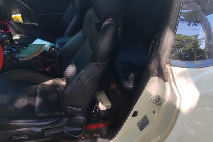 Used Hyundai Genesis Coupe  Left Rear Seat
