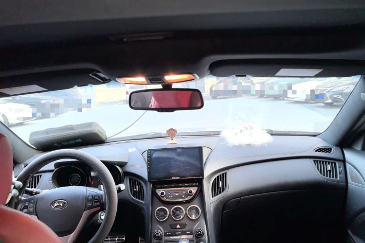 Used Hyundai Genesis Coupe 2012 2.0T Automatic Luxury Edition Headliner