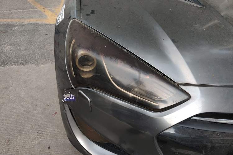 Used Hyundai Genesis Coupe 2012 2.0T Automatic Brembo Edition Right Front Headlight