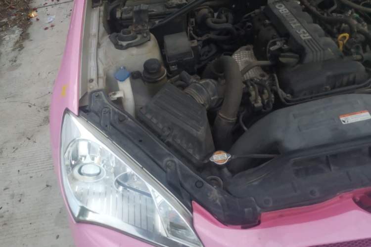 Used Hyundai Genesis Coupe 2012 2.0T Automatic Luxury Edition Engine Bay Right