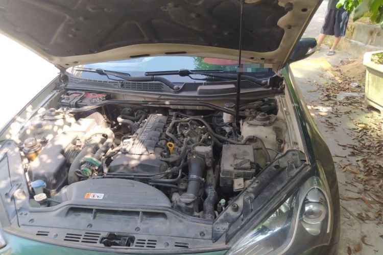 Used Hyundai Genesis Coupe 2012 2.0T Automatic Luxury Edition Engine Bay Left