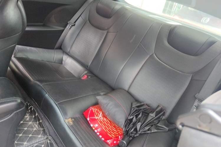 Used Hyundai Genesis Coupe 2012 2.0T Automatic Luxury Edition Left Rear Seat