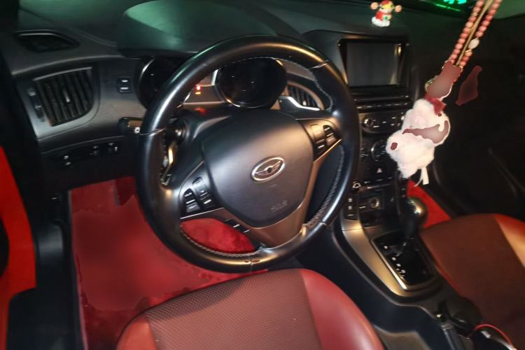 Used Hyundai Genesis Coupe 2012 2.0T Automatic Luxury Edition Steering Wheel