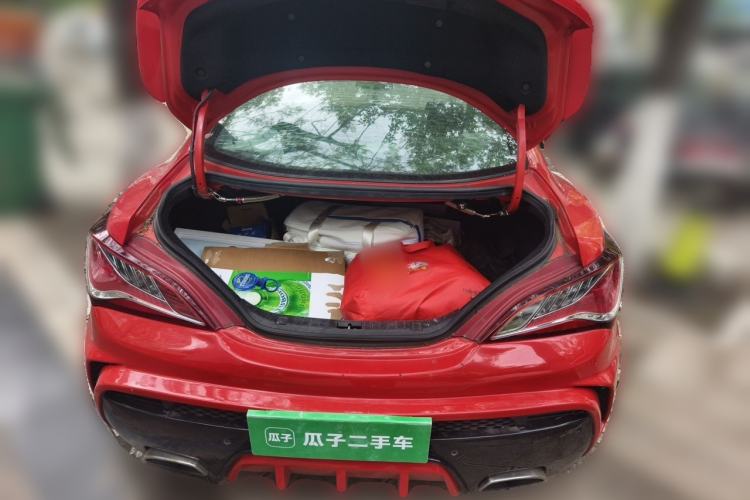 Used Hyundai Genesis Coupe 2012 2.0T Automatic Luxury Edition Trunk