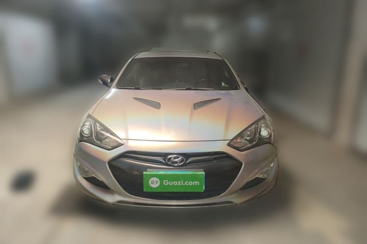 Used Hyundai Genesis Coupe 2012 2.0T Automatic Luxury Edition Front