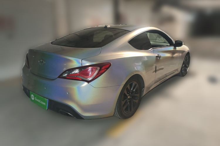 Used Hyundai Genesis Coupe 2012 2.0T Automatic Luxury Edition Rear Right 45 Deg