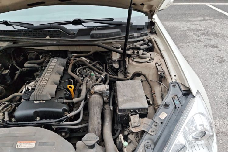 Used Hyundai Genesis Coupe 2012 2.0T Automatic Luxury Edition Engine Bay Left