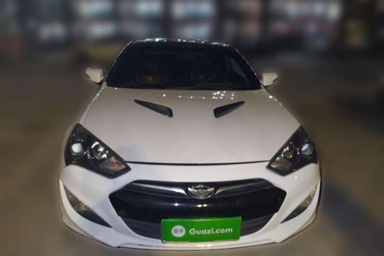 Used Hyundai Genesis Coupe 2012 2.0T Automatic Luxury Edition Front