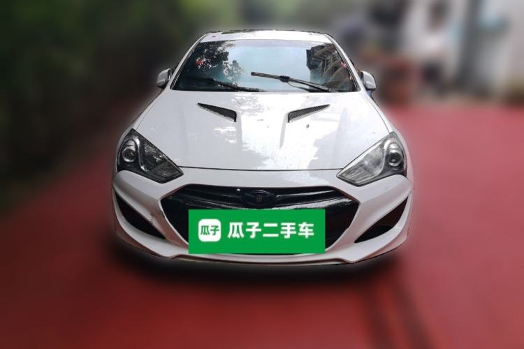 Used Hyundai Genesis Coupe 2012 2.0T Automatic Luxury Edition Front