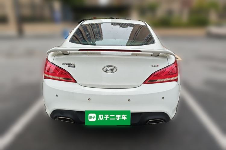 Used Hyundai Genesis Coupe 2012 2.0T Automatic Luxury Edition Rear