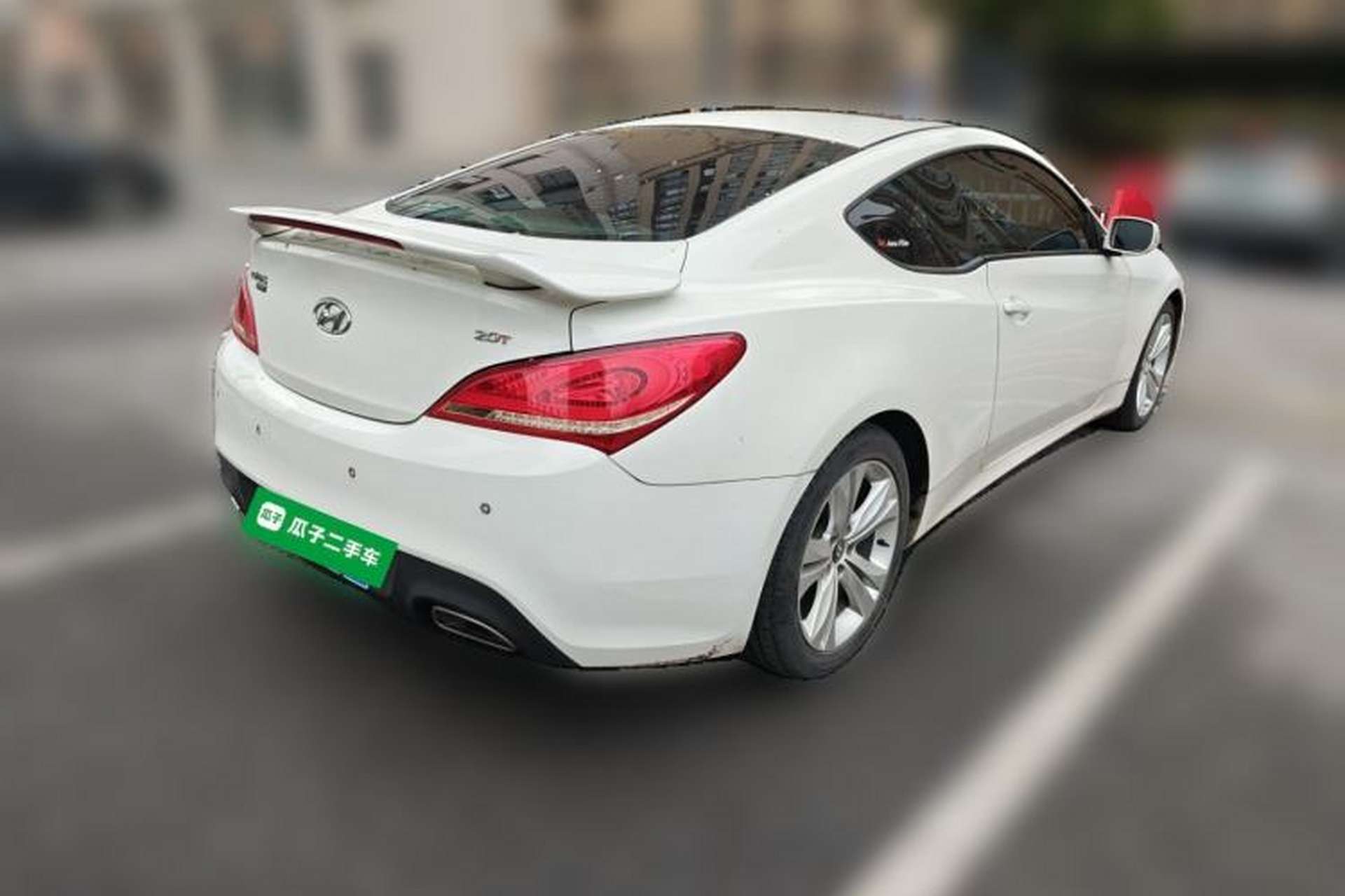 Used Hyundai Genesis Coupe 2012 2.0T Automatic Luxury Edition Rear Right 45 Deg