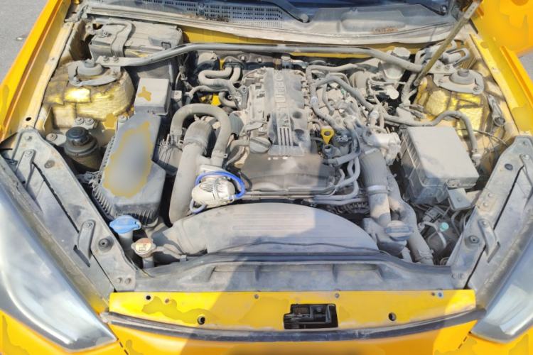 Used Hyundai Genesis Coupe 2012 2.0T Automatic Luxury Edition Engine Bay