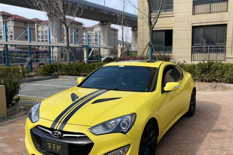 Used Hyundai Genesis Coupe 2012 2.0T Automatic Luxury Edition Exterior 1