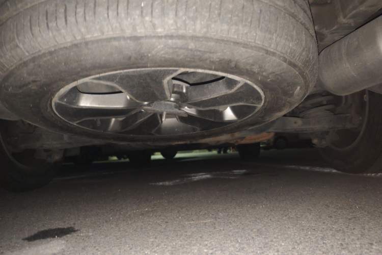 Used Hyundai Grand SantaFe 2013 3.0L 6-seat 4x4 Comfort Edition Chassis Rear