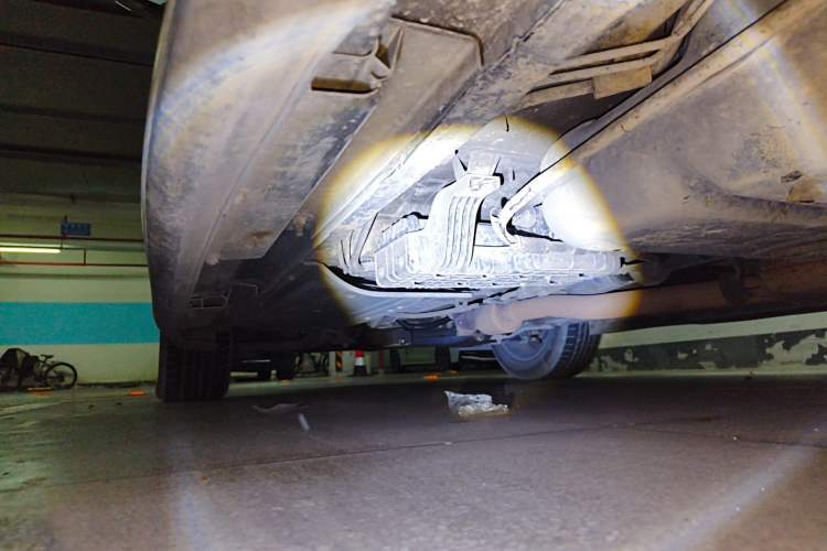 Used Hyundai Grand SantaFe 2013 3.0L 7-Seater Four-Wheel-Drive Comfort Edition Chassis Rear Left