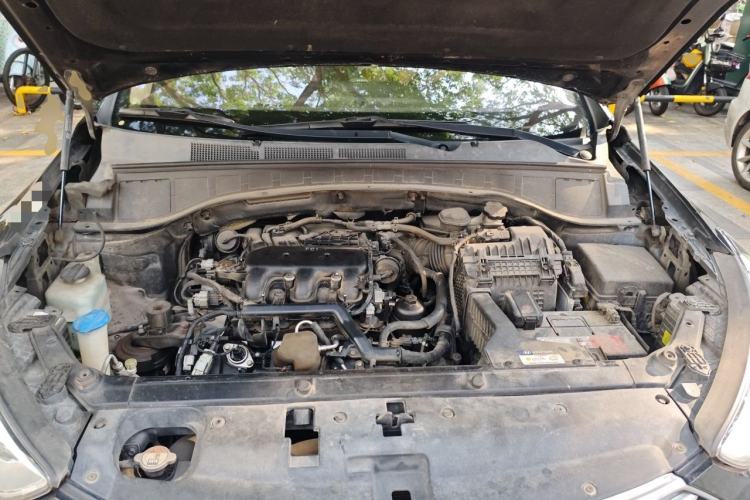 Used Hyundai Grand SantaFe 2013 3.0L 7-Seater 4x4 Flagship Edition Engine Bay
