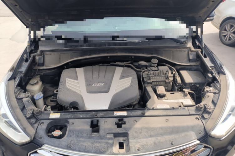 Used Hyundai Grand SantaFe 2013 3.0L 7-seat 4x4 Brown Interior Flagship Edition Engine Bay