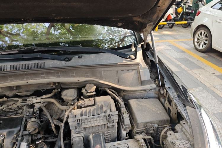 Used Hyundai Grand SantaFe 2013 3.0L 7-Seater 4x4 Flagship Edition Engine Bay Left
