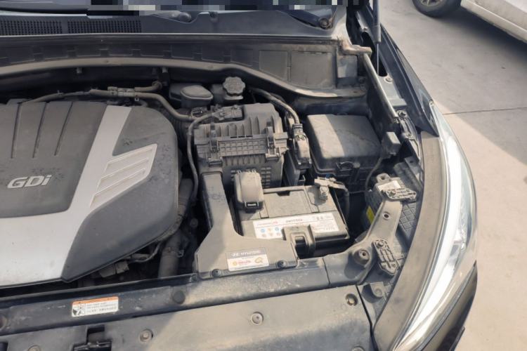 Used Hyundai Grand SantaFe 2013 3.0L 7-seat 4x4 Brown Interior Flagship Edition Engine Bay Left