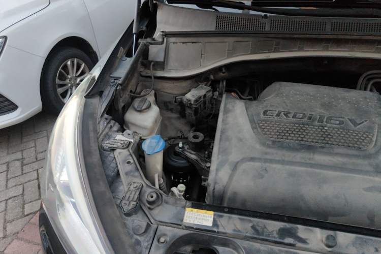 Used Hyundai Grand SantaFe 2013 2.2T 7-Seater Four-Wheel-Drive Comfort Edition Engine Bay Right