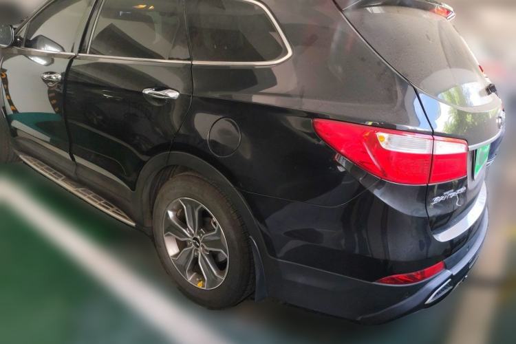 Used Hyundai Grand SantaFe 2013 2.2T 7-Seater Four-Wheel-Drive Comfort Edition Exterior 3