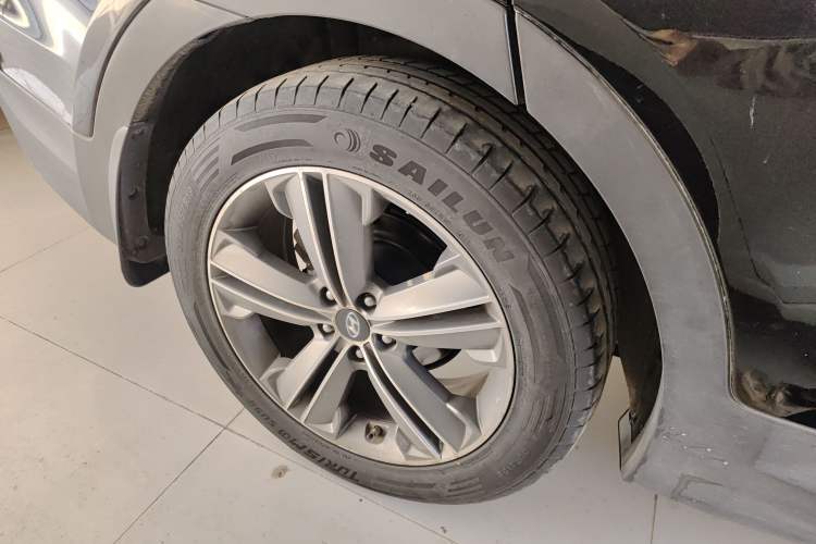 Used Hyundai Grand SantaFe 2013 3.0L 6-seat Four-Wheel-Drive Flagship Edition Exterior 8
