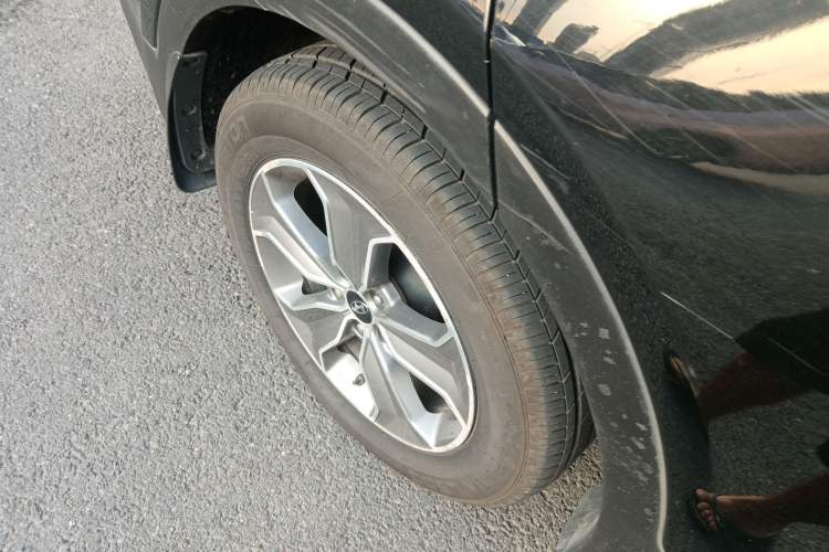 Used Hyundai Grand SantaFe 2013 2.2T 7-Seater Four-Wheel-Drive Comfort Edition Exterior 8