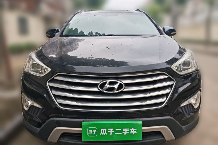 Used Hyundai Grand SantaFe 2013 3.0L 7-Seater Four-Wheel-Drive Comfort Edition Front
