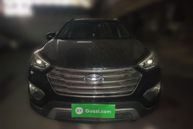 Used Hyundai Grand SantaFe 2013 3.0L 6-seat 4x4 Comfort Edition Front